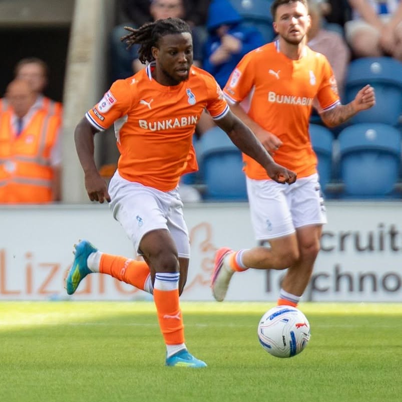 Keenan Appiah-Forson Scores as Oldham Athletic Suffer Late Defeat to Colchester