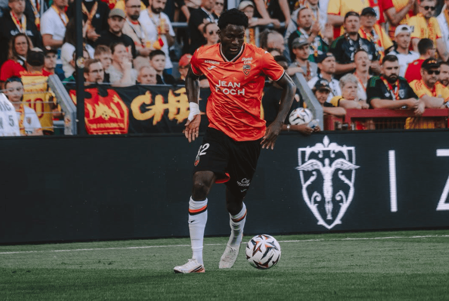 Nathaniel Adjei Shines as Lorient Secure Shock Win at Lens